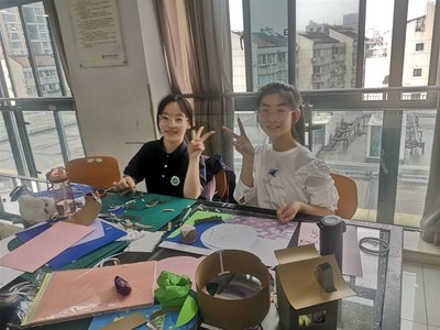 不負(fù)春光赴勞動(dòng)，拔節(jié)生長(zhǎng)樂中學(xué)——記常州市同濟(jì)中學(xué)七年級(jí)勞技課程攝像及制作服務(wù)